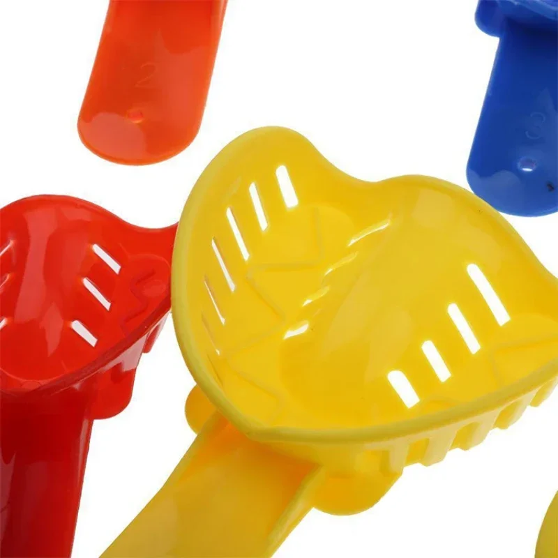 Plateaux en plastique pour empreintes dentaires de poulet, porte-dents, outils de soins bucco-dentaires, adultes et enfants