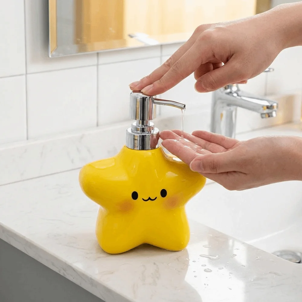 

Cute Ceramic Soap Dispenser 400ML Star Shaped Ceramic Star Lotion Bottle Reusable Pump Style Hand Sanitizer Bottle