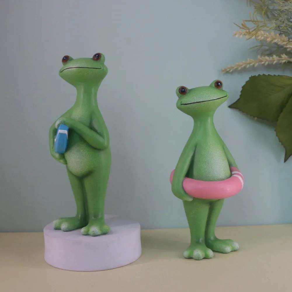 

Animal Model Resin Vacation Frog Statue Funny Handmade Surfing Frog Statue Cute Style Swimming Frog Figurine Office Desk