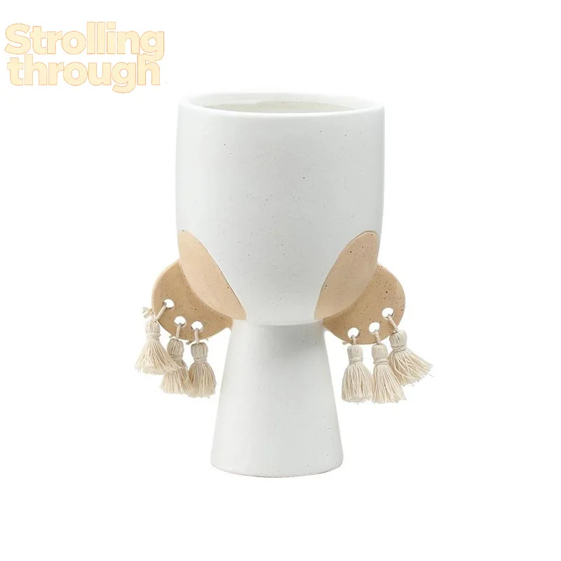 

Modern wabi-sabi wind hand-painted tribal civilization ceramic vase living room entrance new strange handicraft ornament