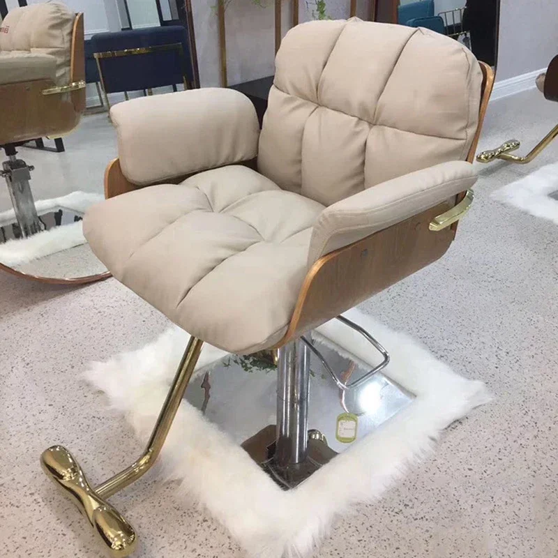 Luxury Personalized Barber Chair Gold Leg Rest Aesthetic Trendy Chair Swivel Professional Cushion Cadeira Salon Furniture