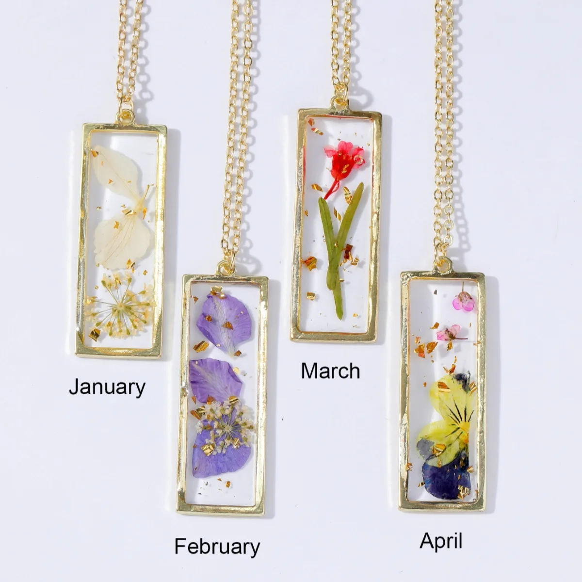 Dried Natural Flower Pendant Necklace | December Birthstone Pendant | Handmade Epoxy Resin Floral Necklace Pastoral Style