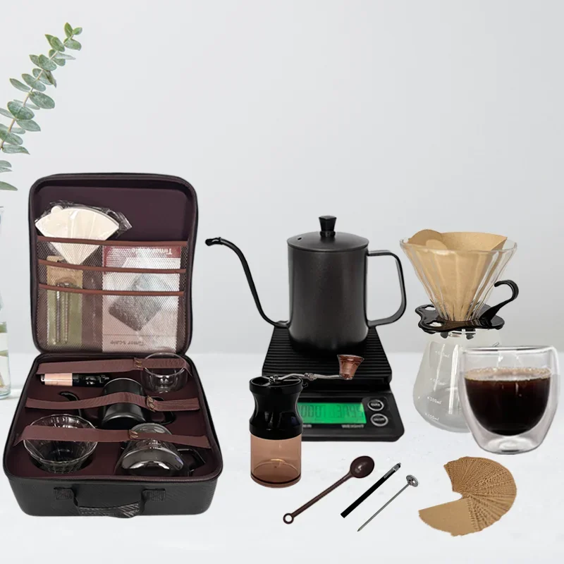 Travel Coffee Accessories Set Including PU Bags Manual Grinding Cups Filter Cups and Other Outdoor Coffeeware