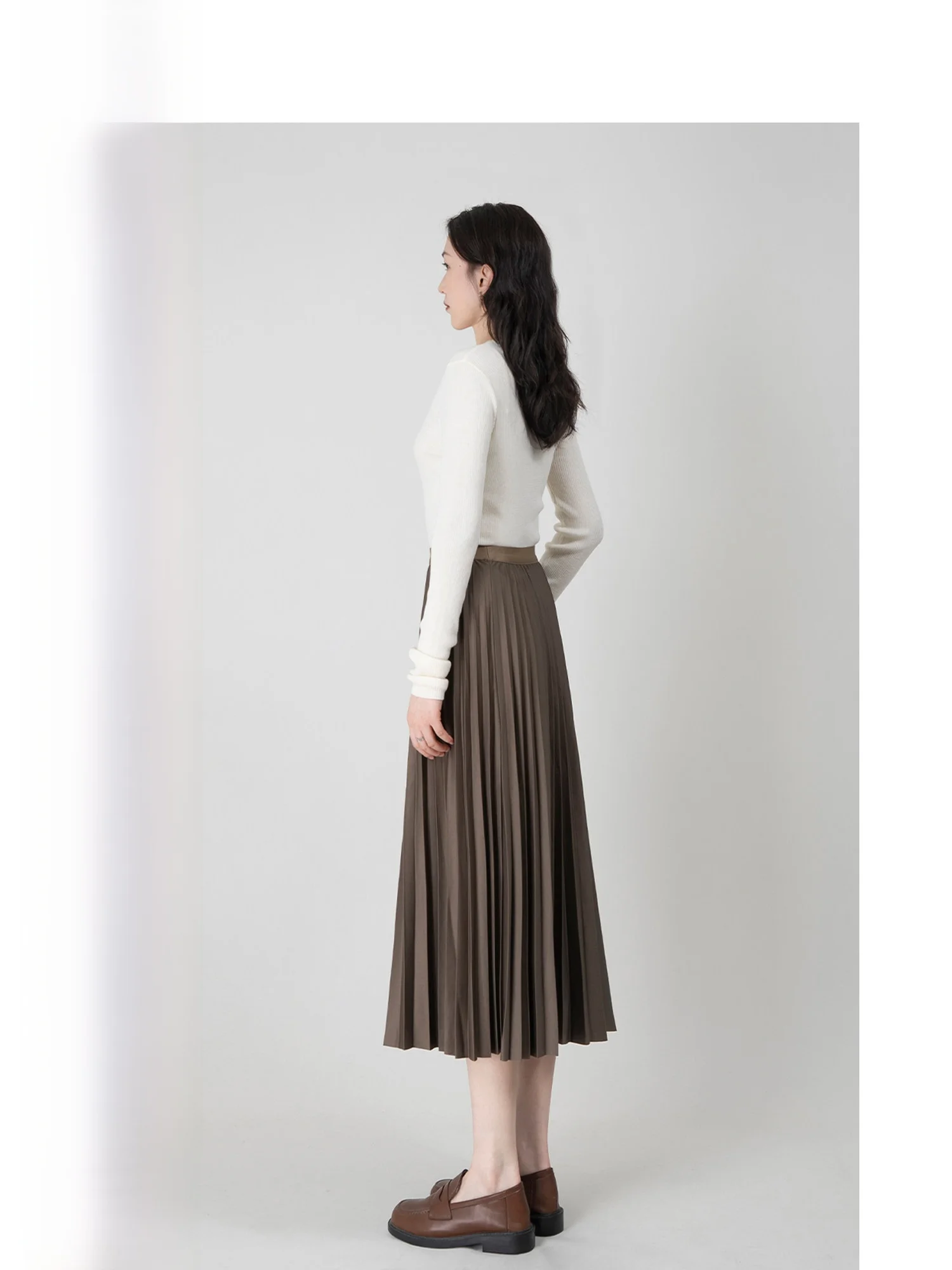 

Женская плиссированная юбка-миди с высокой талией и волнистым подолом, А-силуэт, осенне-зимняя, повседневная, стройнящая, в винтажном стиле