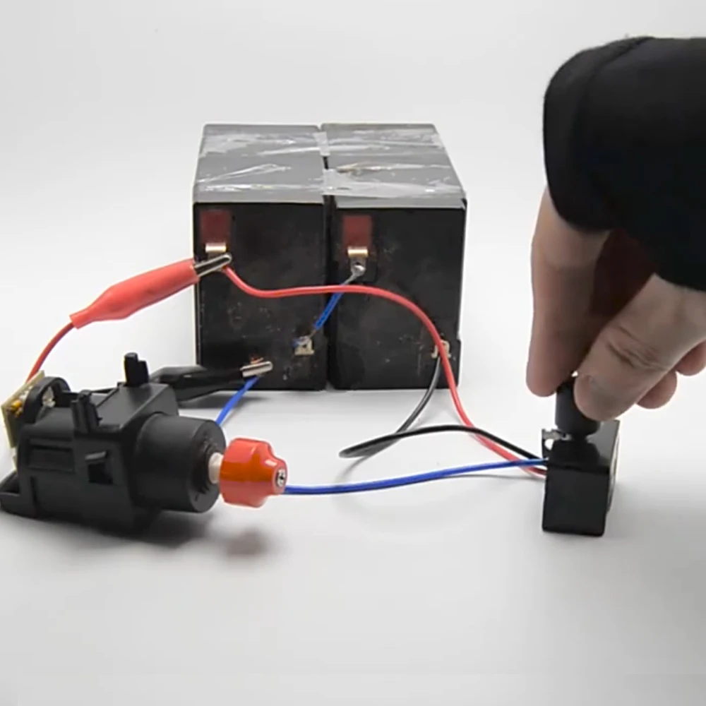 3 Wire Fan Speed Regulator 15W DC 12-24V Fan Speed Controller 10-100% Stepless Speed Adjustable Governor for Fan Water Pump