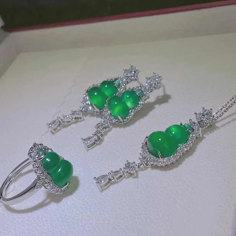 Inlaid High Ice Green Chalcedony Gourd Set Exquisite Versatile Women's Agate Necklace Earrings Ring Three-piece Set