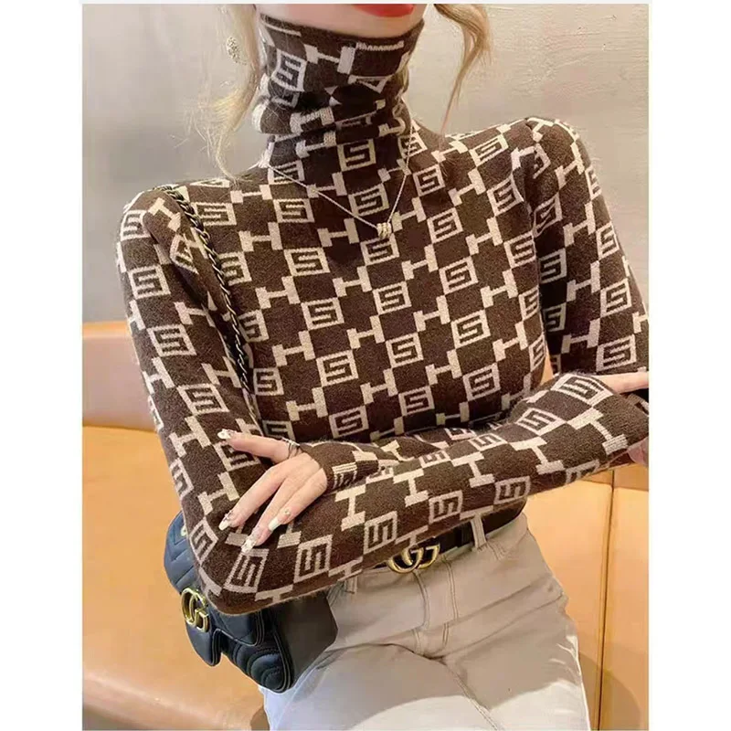 Women Letter Jacquard Slim Turtleneck Sweaters 2024 Spring New Vintage Fashion Daily Casual All-match Knitted Pullover Top