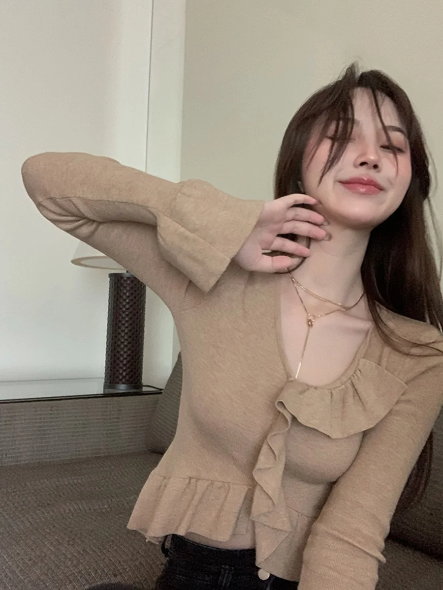 Sweet Style Long Sleeve Knitted Sweater Women's Autumn Winter plus Size Irregular Hem Bell Sleeve Base Layer Top view 4