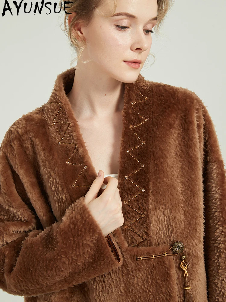AYUNSUE 천연 양가죽 모피 코트 여성 겨울 의류 양털 진짜 가죽 재킷 여성용 신상 아우터웨어 따뜻한 2025