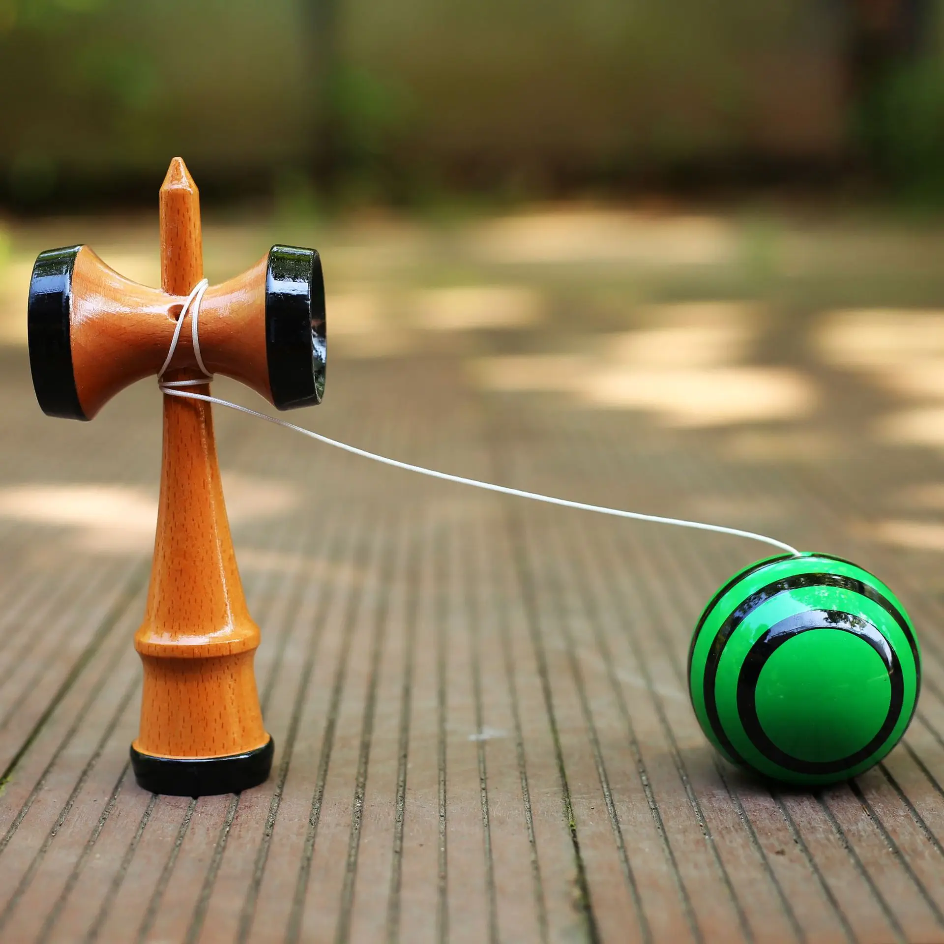 Anguria Trick Ball Legno Kendama Toy Palla fitness Treno Coordinazione occhio-mano Bambini Gioco tradizionale di palla di cattura Giocattolo