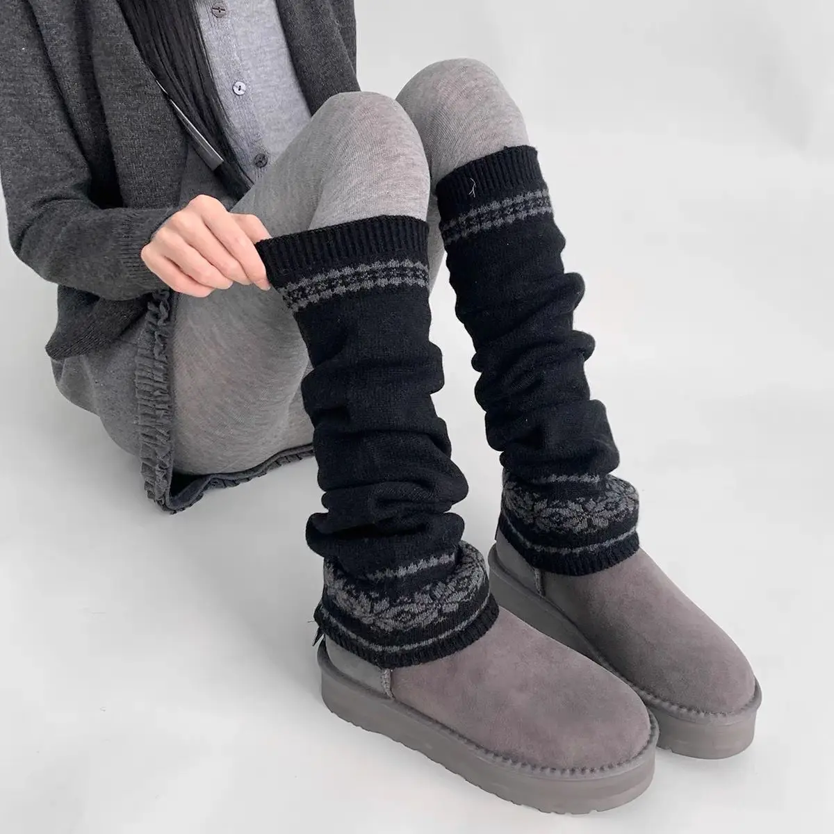 Coprigambe per ragazza piccante autunno e inverno calzini a tubo centrale da donna calzini caldi e versatili lavorati a maglia con fiocchi di neve calzini da donna y2k