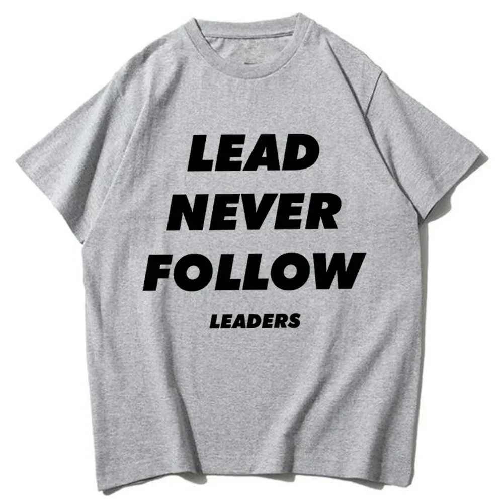 تي شيرت نسائي من Chief Keef Lead Never Follow Lead مطبوع عليه Four Seasons برقبة دائرية وأكمام قصيرة