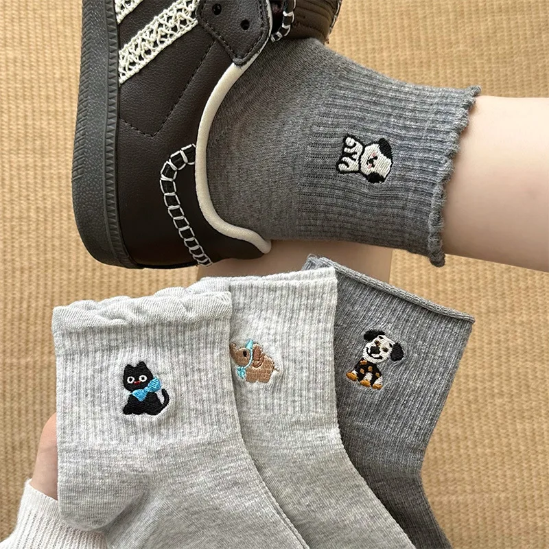 

Серые женские носки с вышивкой мультфильмов, хлопковые эластичные короткие носки с дезодорантом, впитывающие пот, летние тонкие спортивные носки