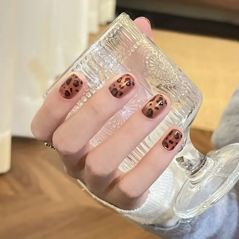 10 Stück Französischer Stil Leopardenmuster mit Katzenaugen-Effekt Aufklebbare Nägel Kurze Ovale Form Hochwertige Nagelspitzen Maniküre-Aufkleber Nagelkunst – Detail 6