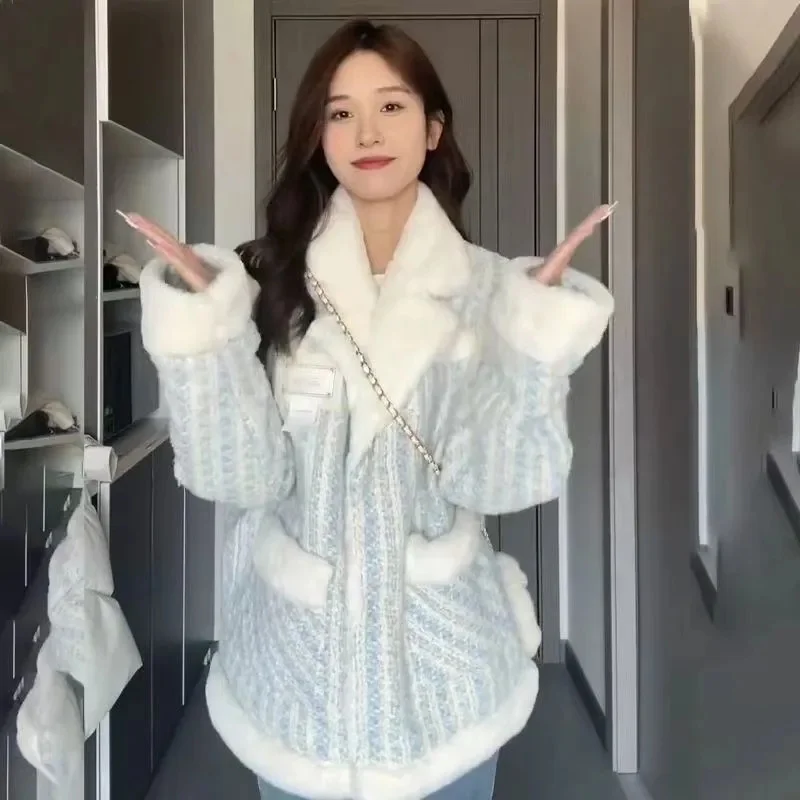 

Xiaoxiangfeng Wearing Lamb Wool Cotton Coat on Both Sides Women 2025 Winter New Style High-end Loose and Thick Plush Cotton Coat