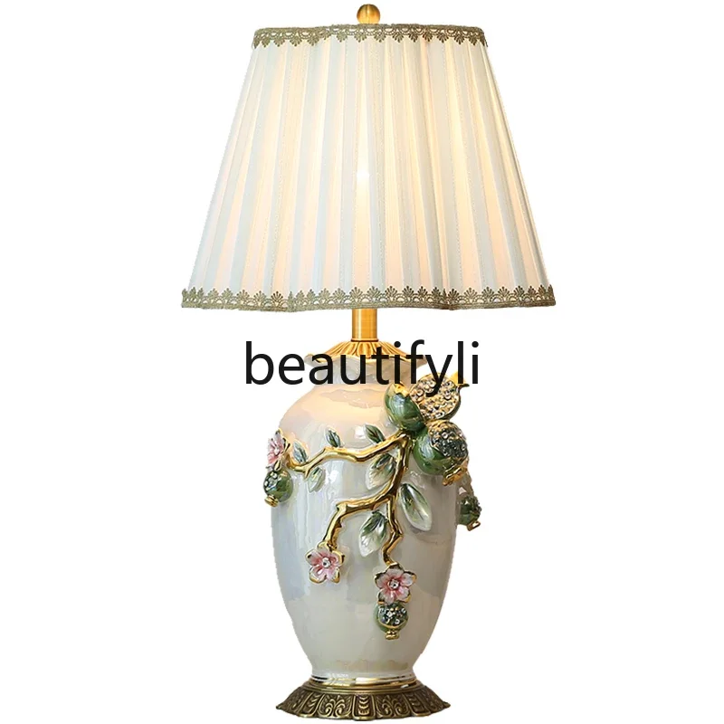 

Advanced bedside lamp European living room bedroom colorful glaze decoration American enamel all-copper ceramic table lamp