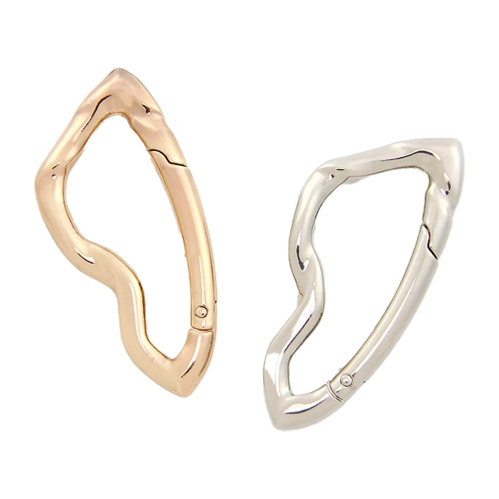 Big Irregular Twisted Metal Carabiner Spring Keychain for DIY Car Key Chain Punk Bag Waist Buckle Creative Women DIY Keyring Y2K image 6
