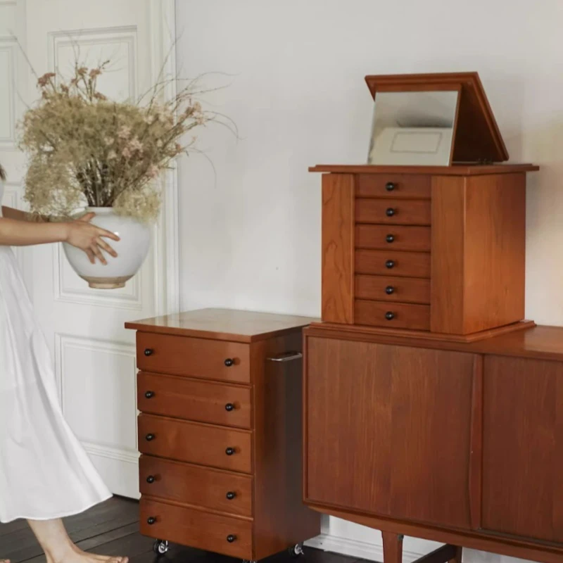 

Hepburn jewelry cabinet, chest cabinet, bedroom, living room, solid wood storage cabinet, locker, side cabinet against the wall