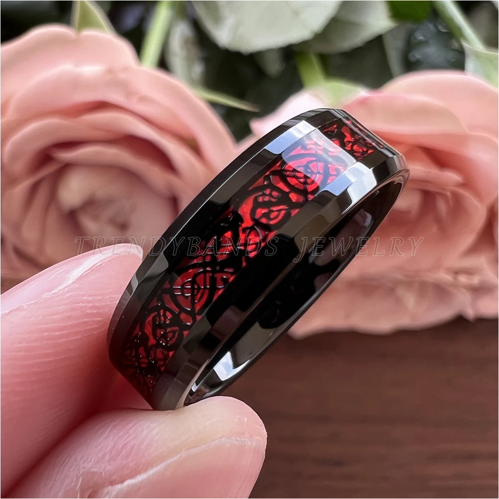 Anillo de carburo de tungsteno negro para hombre y mujer, banda de boda pulida, Ópalo rojo brillante, incrustaciones de dragón, ajuste cómodo con