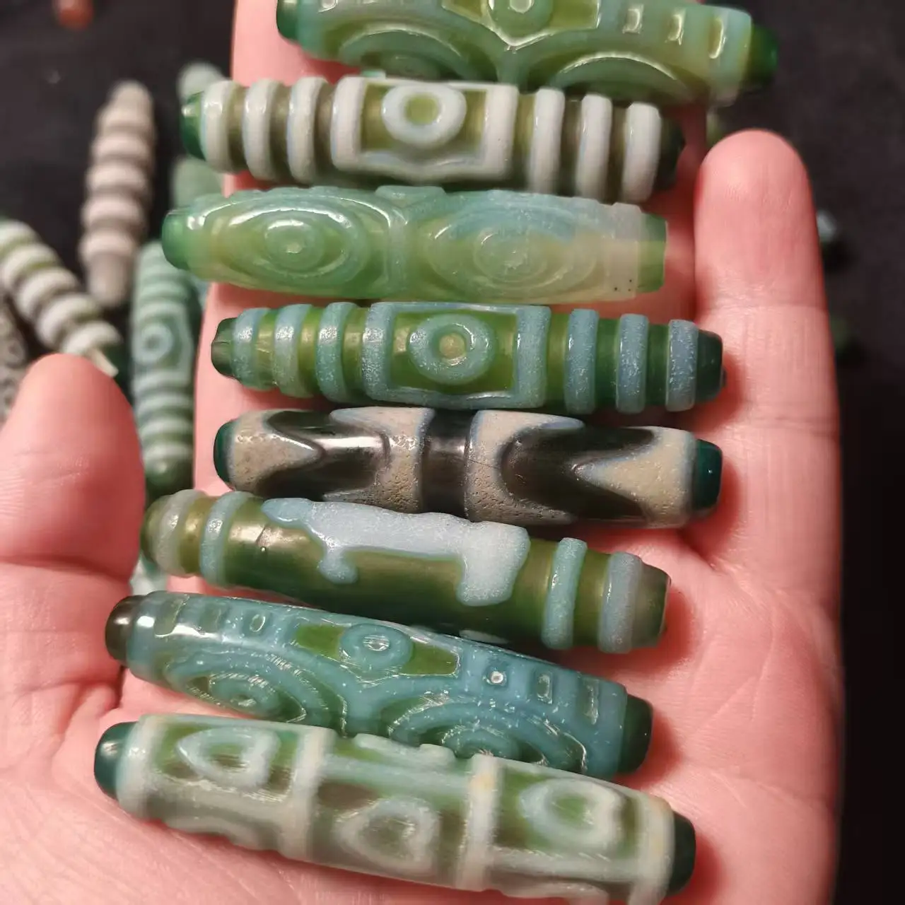 

10 шт./лот, 58 мм, бусины для резьбы, красный и зеленый цвет, натуральный агатовый камень, высокое качество для мужчин и женщин, изготовление ювелирных подвесок