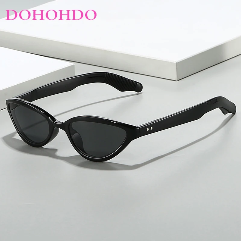 

Luxury Designer Sunglass Man Vintage Trendy Rice Nail Small Cat Eye Sunglass Women Summer Traveling Outdoor Driving UV400 Lentes