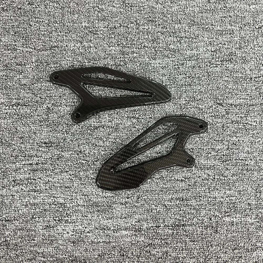 

R7 Motorcycle Accessories Foot Pad Protector For YAMAHA YZF-R7 2022-2023 Real 100% Carbon Fiber Driver' S Heel Protector