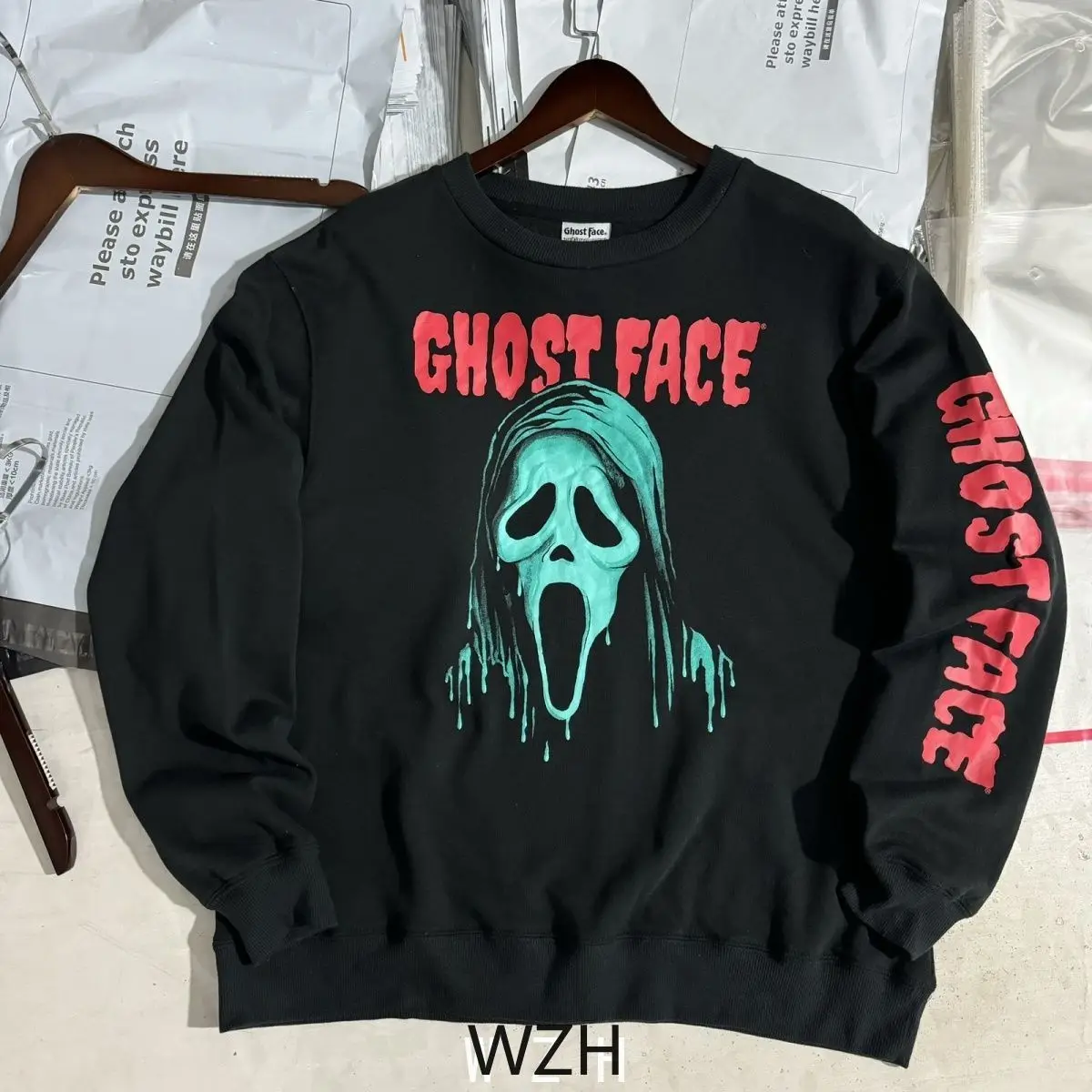 Ghost Face. Screaming Casual Crew Neck Sweater Niche Autumn and Winter Thin Velvet Male and Female Couples Winter Clothes Women