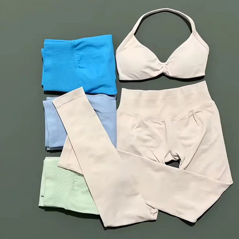 Seamless Yoga Suit Women's Beauty Back Sports Bra Lingerie Peach Buttocks Fitness High Waist Legigngs Gym Yoga Suit Pilates Set