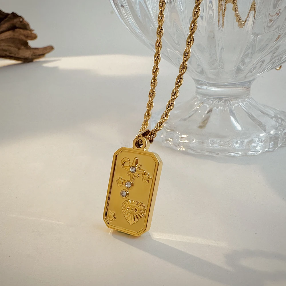 خمر لامعة مطلية بالذهب مطروق غير النظامية قلادة قلادة للنساء القمر ستار الفولاذ المقاوم للصدأ تويست سلسلة القلائد مجوهرات