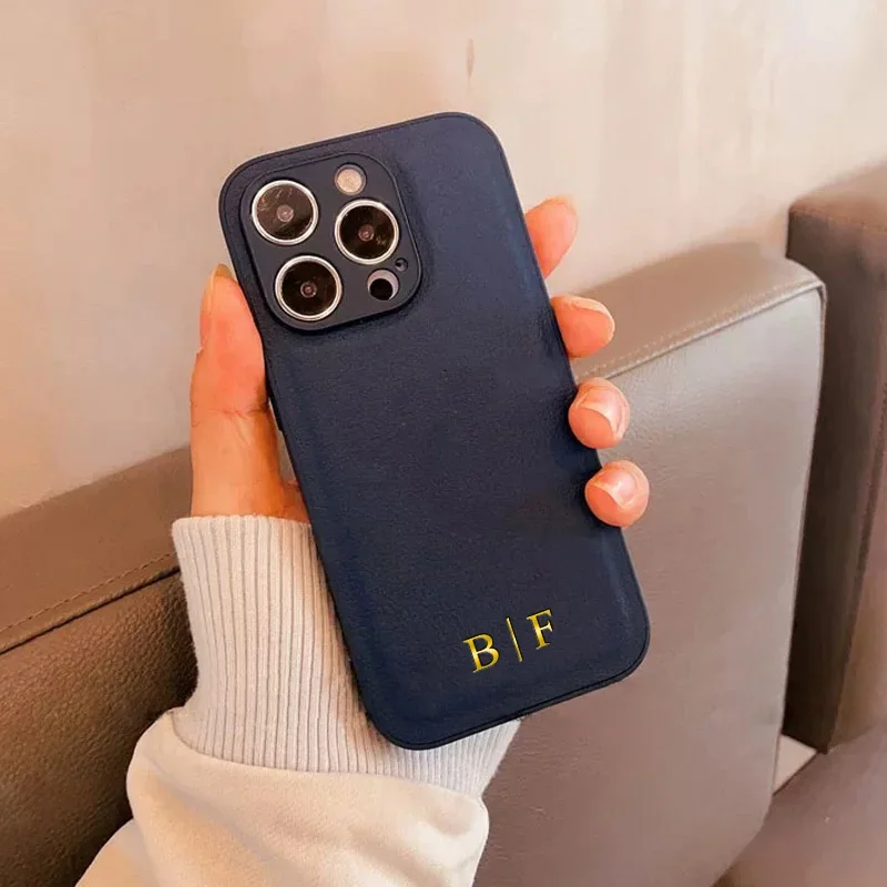 Personalisierte Initialen-Hülle für iPhone 17 16 13 12 11 14 15 Pro Max 17 Air Maßgefertigtes Geschenk Leder Weiche Luxus-Schutzhülle 17 Pro