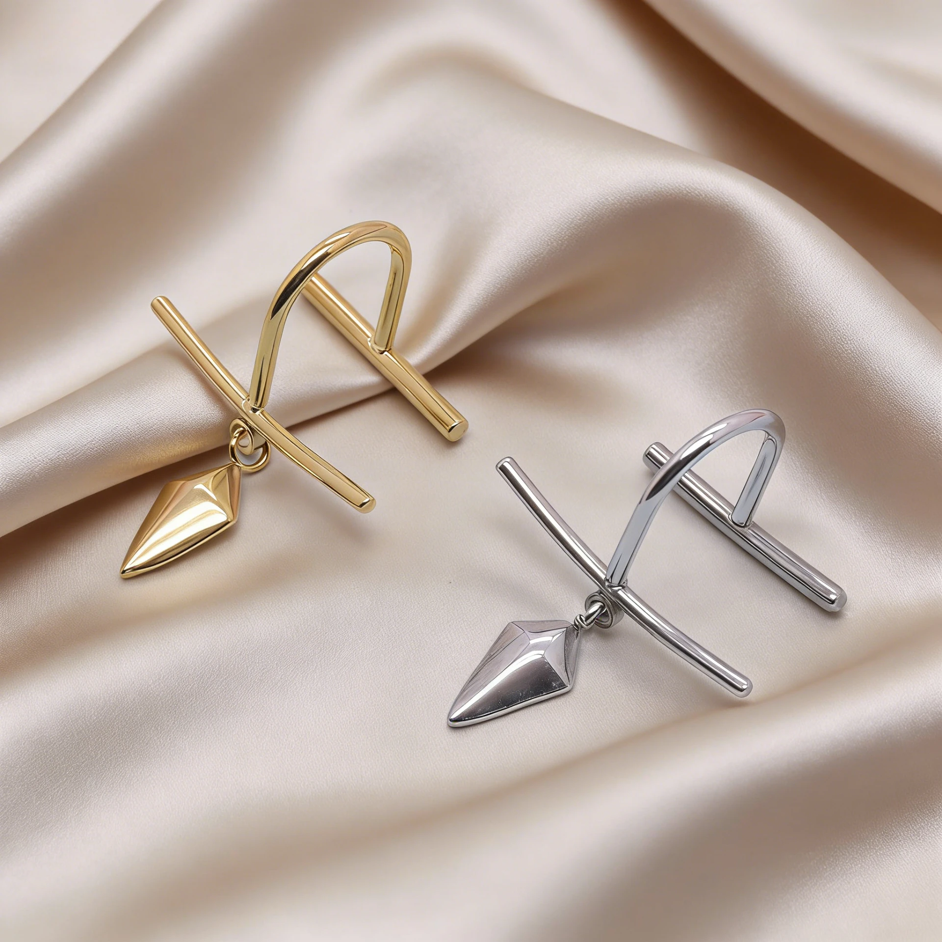 

1Pc Trendy High Quality Gold Silver 3D Rhombus Lip Clip Unique Design Non-Piercing Jewelry Gift