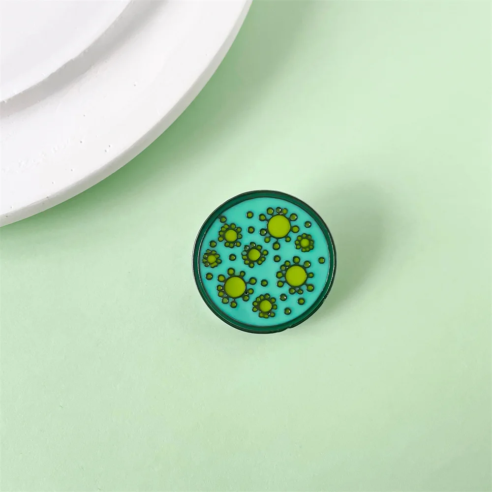 Virus Petri Dish Enamel Pin Chemistry Lab Microorganism Brooch Lapel Badge for Scientist Friends Internship Jewelry Gifts