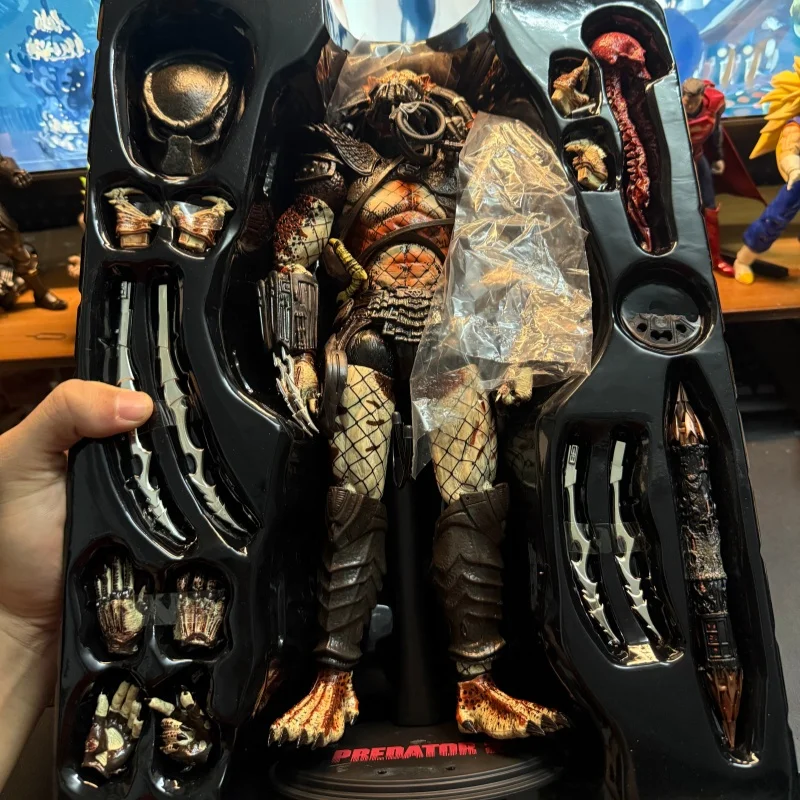 在庫あり Hc 2018年版逃亡者コレクタブル可動フィギュア スカー＆ラヴァージャー プレデターシリーズ スタチュー