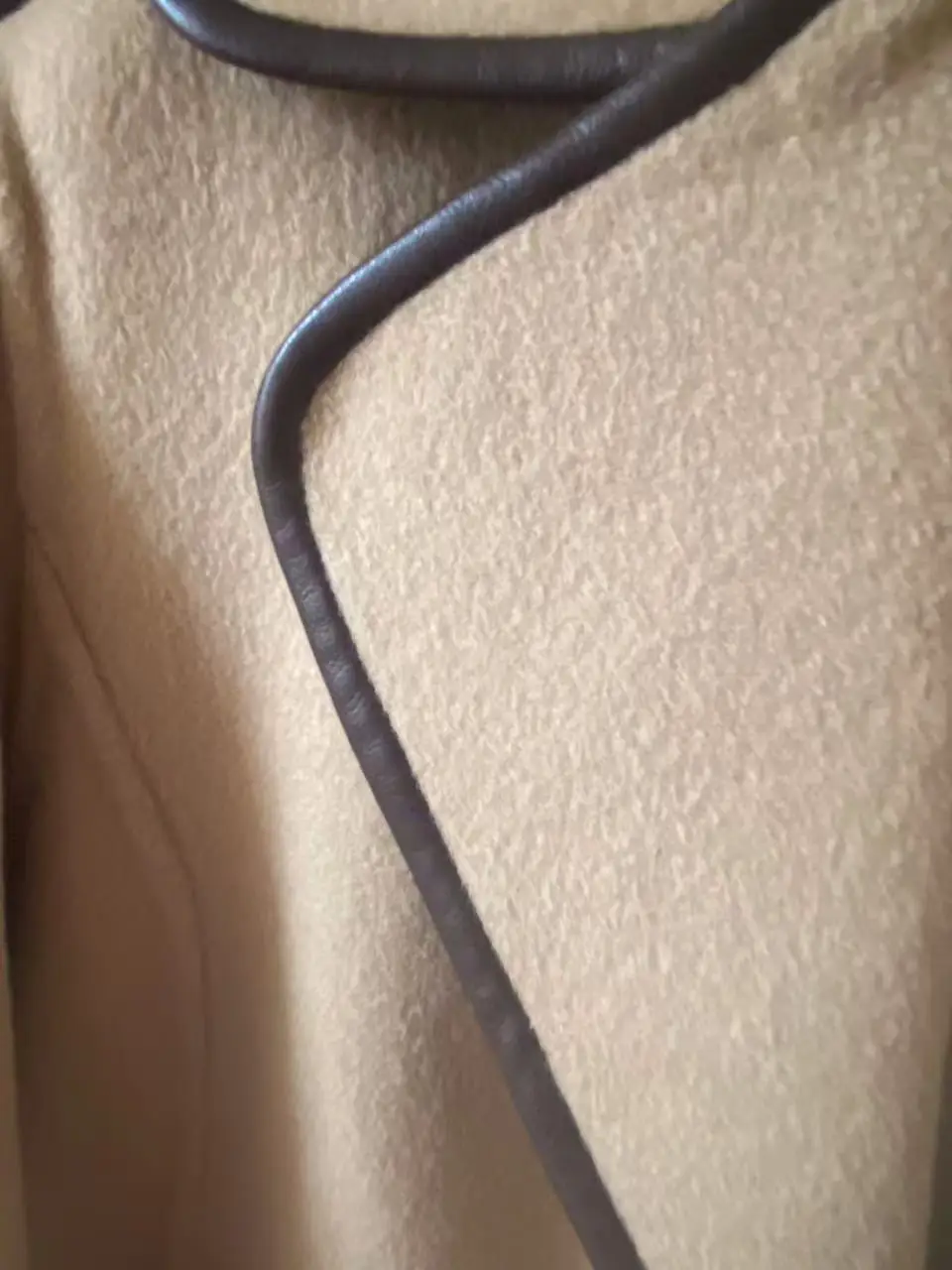 معطف صوف أنيق عالي الجودة قابل للعكس للنساء وصل حديثًا لخريف وشتاء 2025 معطف صوف متوسط الطول #4