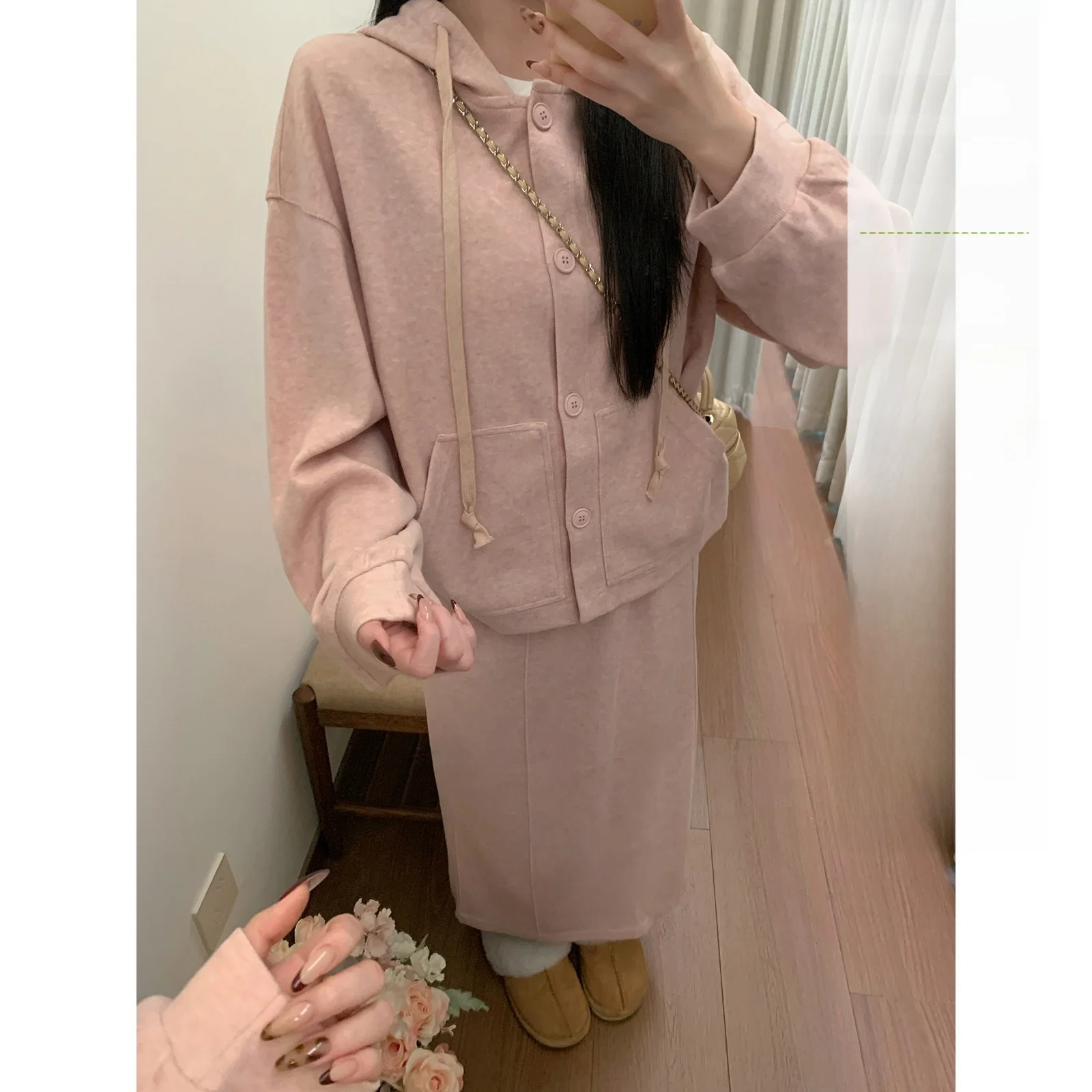 

Sisilyon Korean Style Casual Commuter Hoodie Skirt Set Short Sleeve High Waist Warm Polyester Nylon Spandex Blend for Women