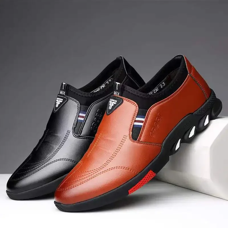 Sapatos masculinos de couro, de sola macia, sapatos casuais de negócios antiderrapantes, calçados de moda que combina com tudo, novos, primavera, outono