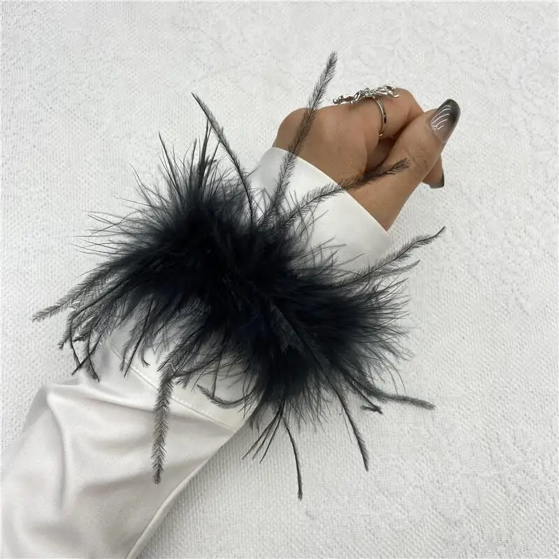 Straußenfedern Manschettenarmband für Damen Accessoires Modeschmuck Armbänder Brautjungfern Geschenk Schmuck Federn Manschetten-Fußkettchen – Detail 2