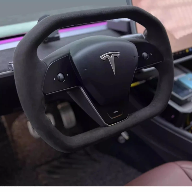 

Для Tesla Cybertruck, сшитый вручную нескользящий замшевый чехол на руль автомобиля
