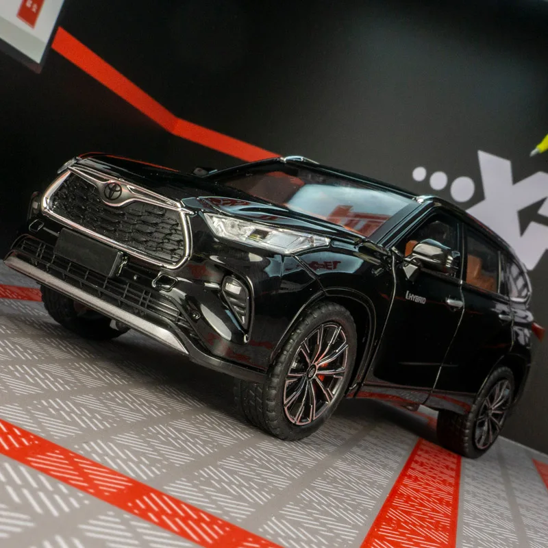 1:24 Toyota Highlander coche en miniatura de aleación SUV vehículo todoterreno puerta y capó del motor maletero se puede abrir tiene sonido y iluminación
