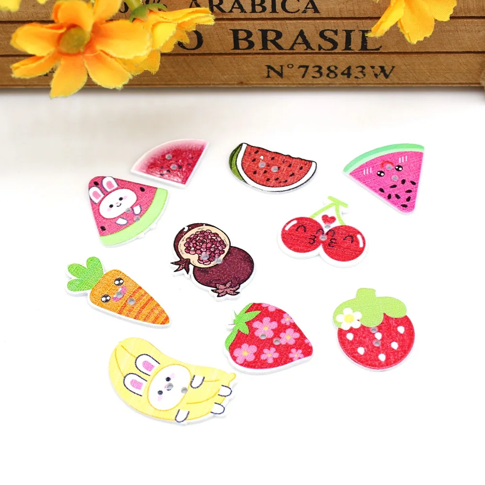 50PCS /lot Cartoon fruit Buttons Handmade Scrapbooking Sewing Craft Accessories 2 Holes Decorative Wooden Buttons