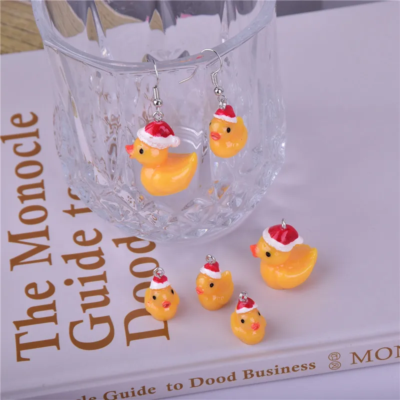 10Pcs Tiny Resin Yellow Ducks Charms Christmas Hat Duck DIY Pendants for Necklace Earring Jewelry Making Keychain Accessories