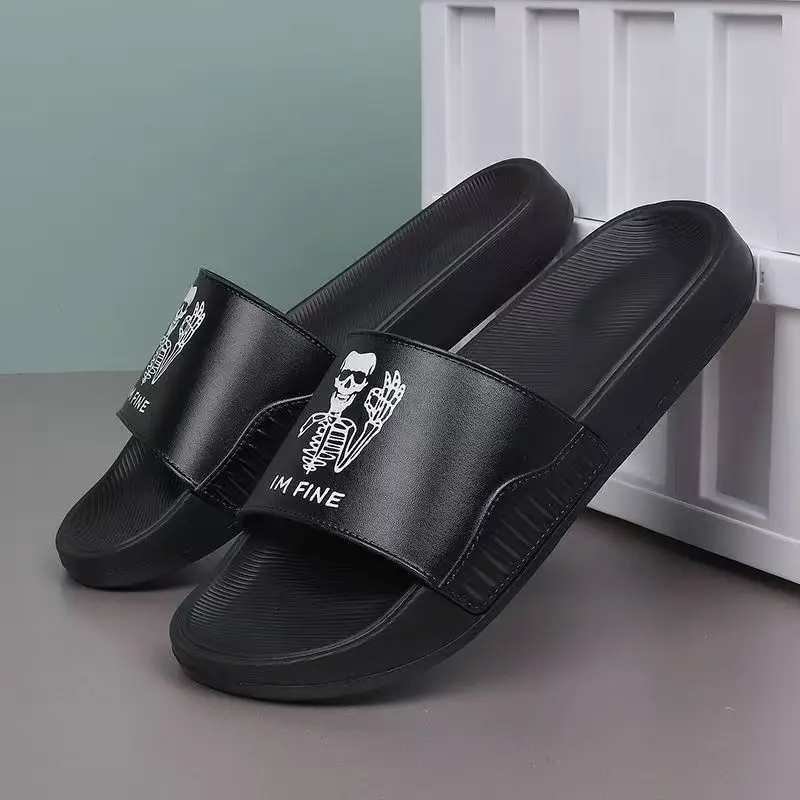 Men's fashionable casual slippers, indoor silent, anti-slip, lightweight and wear-resistant, personalized beach sandals