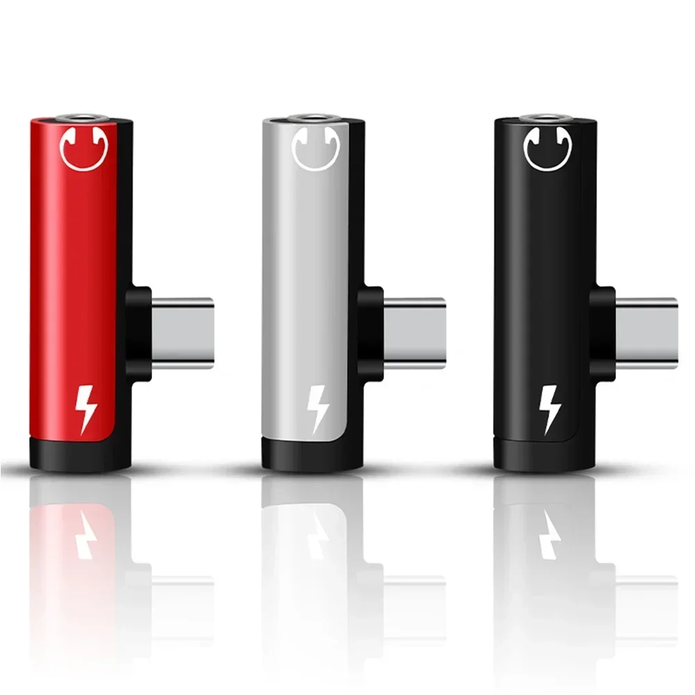 رقاقة رقمية USB من النوع C إلى 3.5 ملم جاك محول سماعة الرأس الصوتي الفاصل 20 وات شحن لهواوي Xiaomi 14 13 OnePlus 12