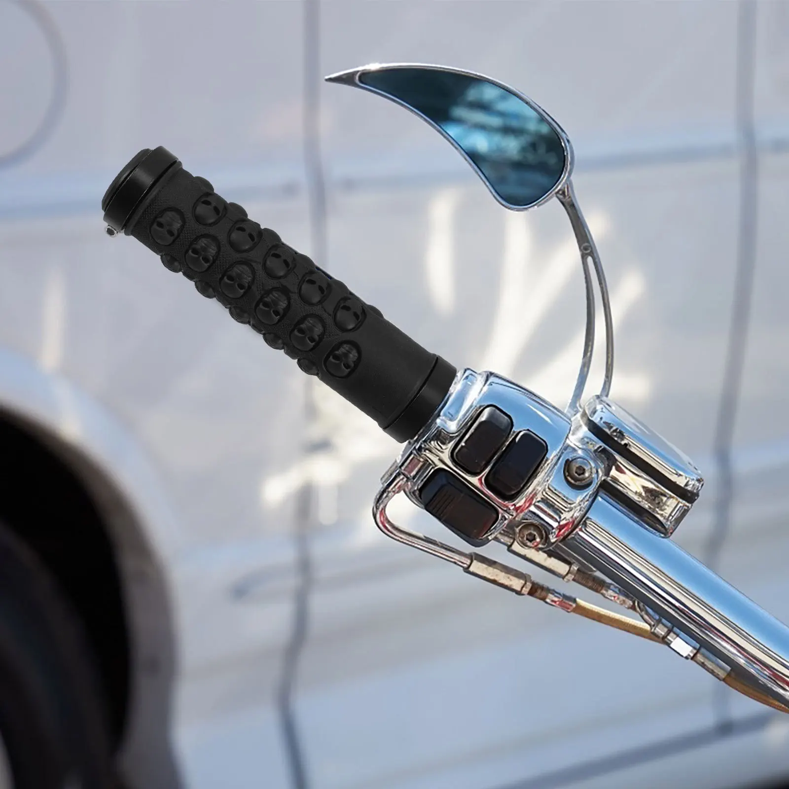 

2Pcs Skull Pattern Mountain Bike Handlebar Grips Lock System Non Slip Shock Absorbing Handle Grips Bicycle Accessories