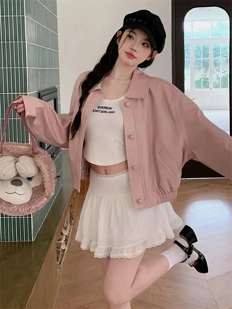 البوب 2024 الخريف جديد الوردي حار فتاة نمط قصير بولي Leather سترة جلدية أعلى الإناث النسخة الكورية الرجعية فضفاض تصميم سترة جلدية