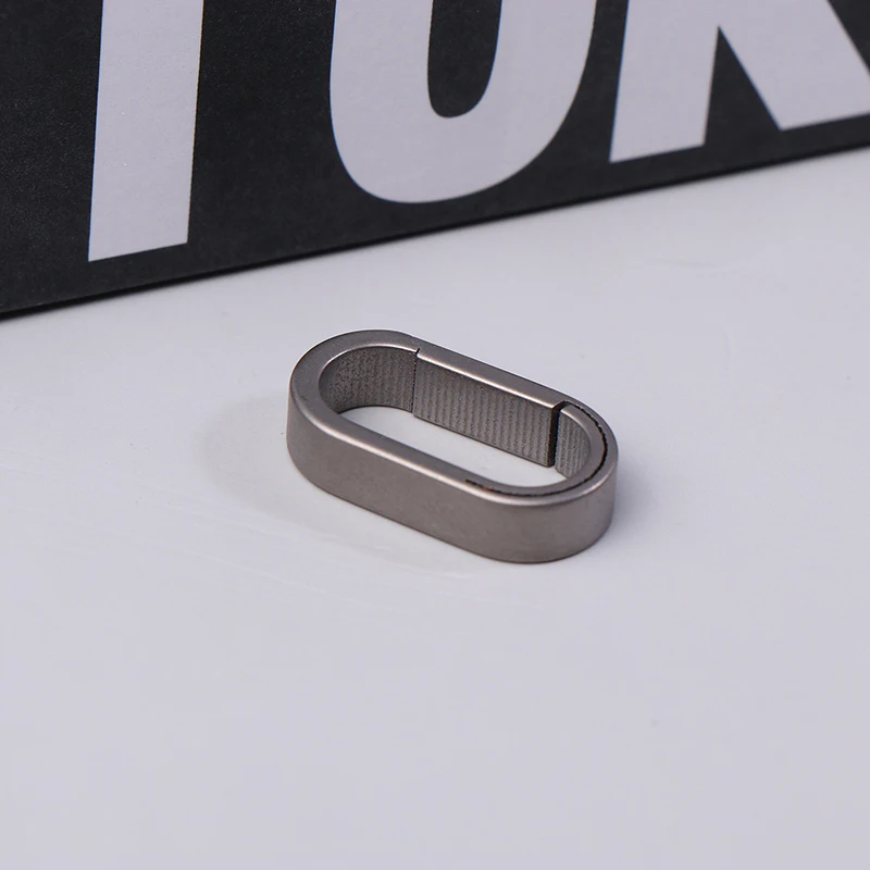 1Pc Universal Mini Key Ring Connection Buckle Titanium Alloy Joint Ring Connection Bayonet Ring Outdoor Camping Tools