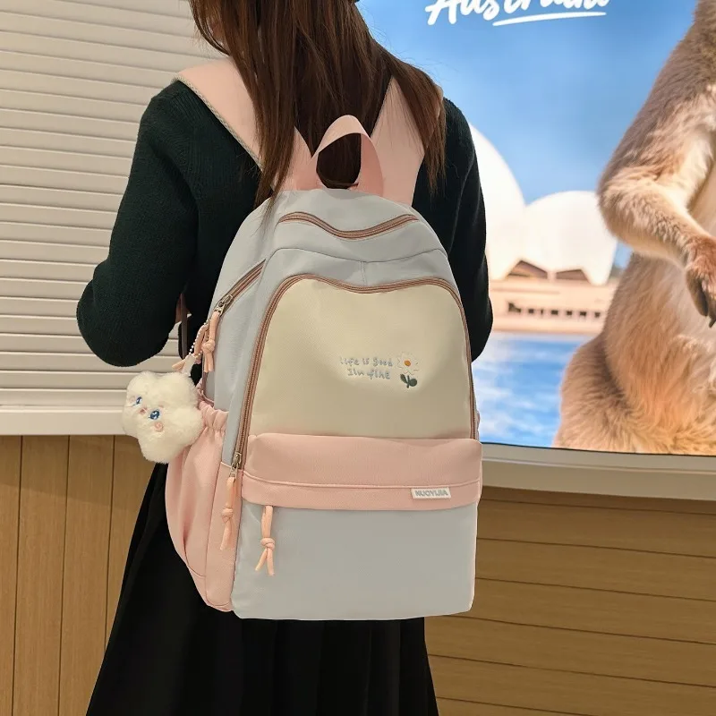 zaino-traveasy-2026-nuovo-per-ragazze-borsa-a-blocchi-di-colore-per-studentesse-in-nylon-con-ciondolo-peluche-zaino-per-campus-e-pendolarismo