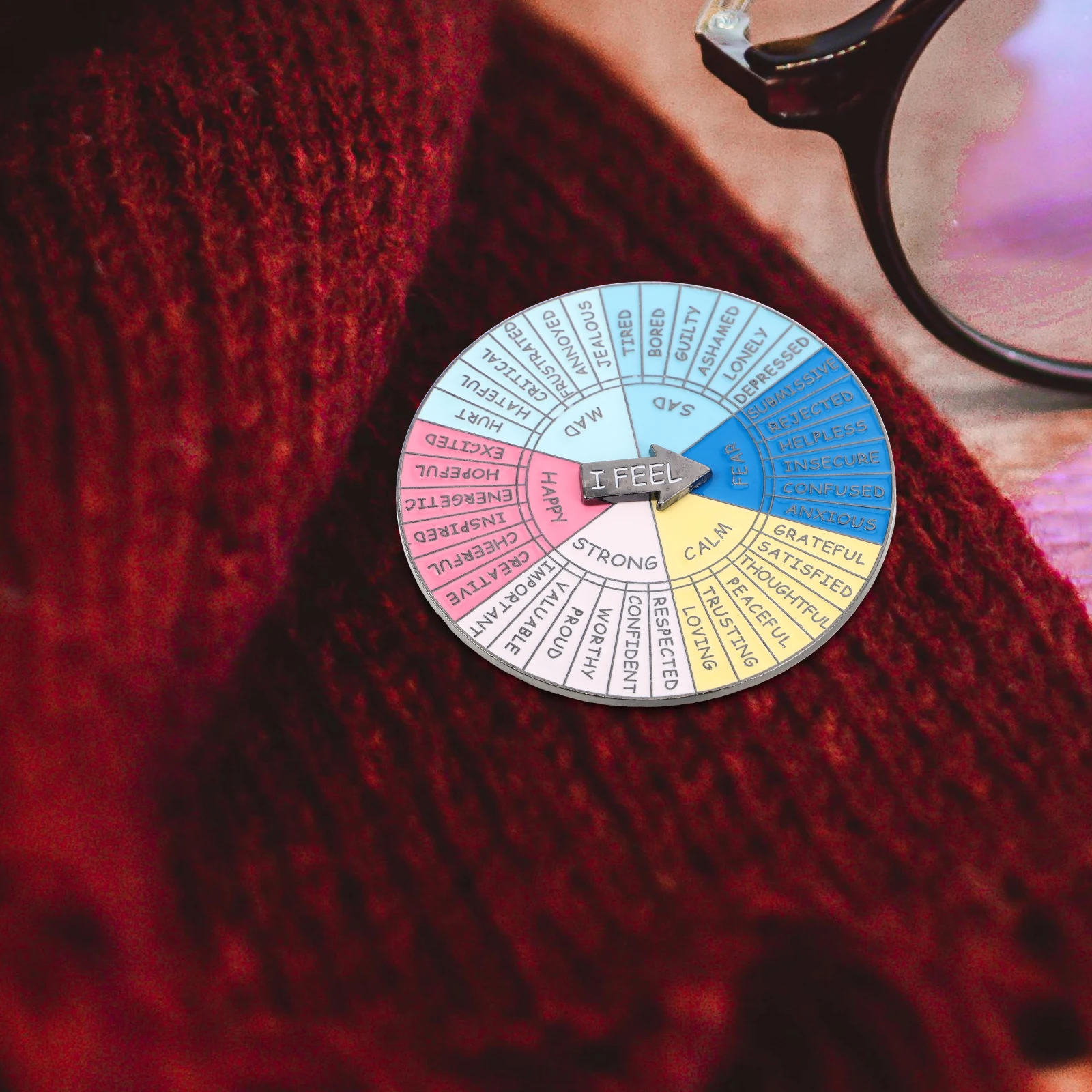 

Creative Emotional Wheel Brooch Pin Aesthetic Alloy Funny Novelty Accessory Party Gathering Social Events Colorful Motivational