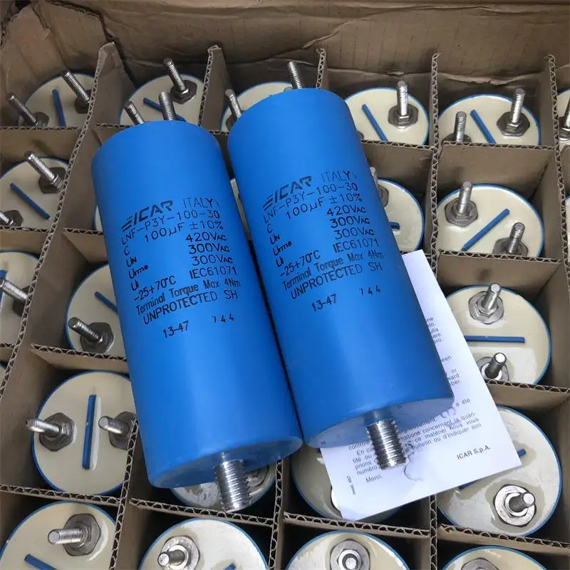 

1Pcs LNF-P3Y-100-30 series 100UF 420VAC running motor starting capacitor