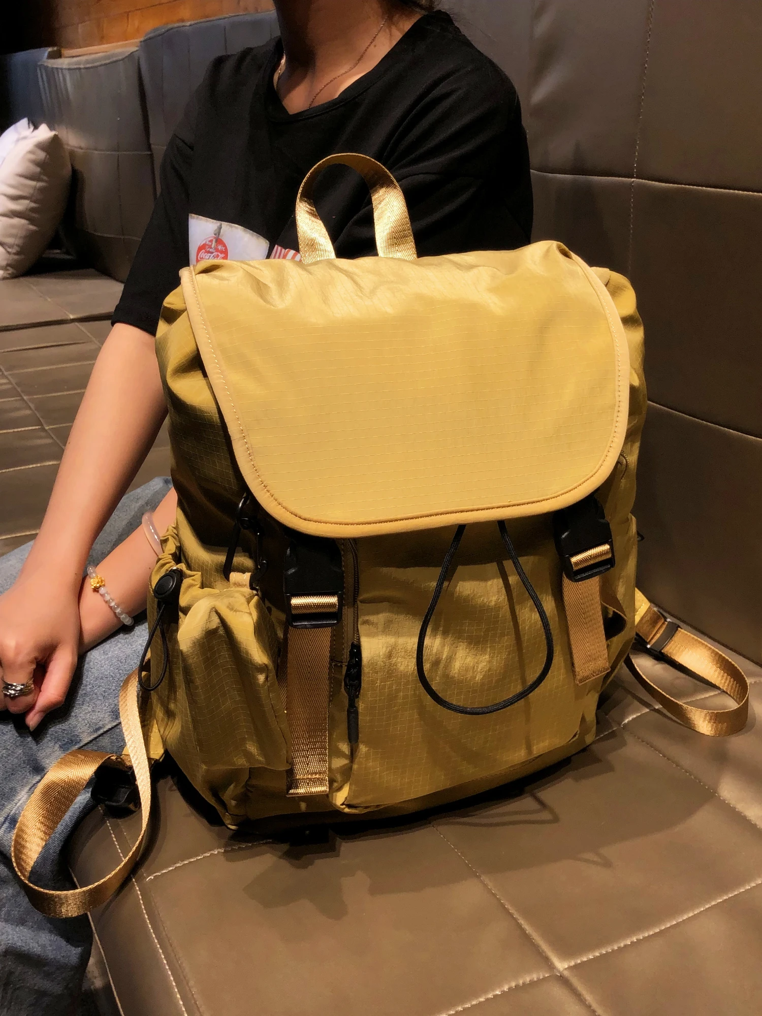 sac-a-dos-gurdier-hong-kong-nouvelle-collection-2026-leger-grande-capacite-pour-femme-ideal-pour-les-trajets-quotidiens-le-sport-et-les-voyages